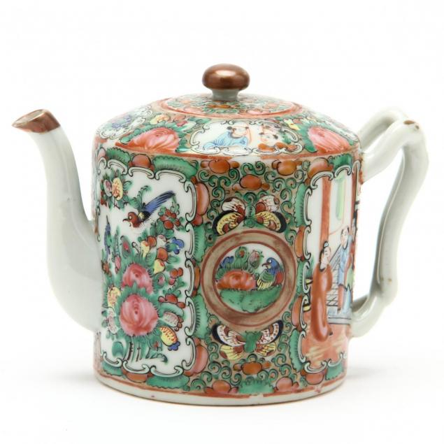 chinese-export-rose-medallion-teapot