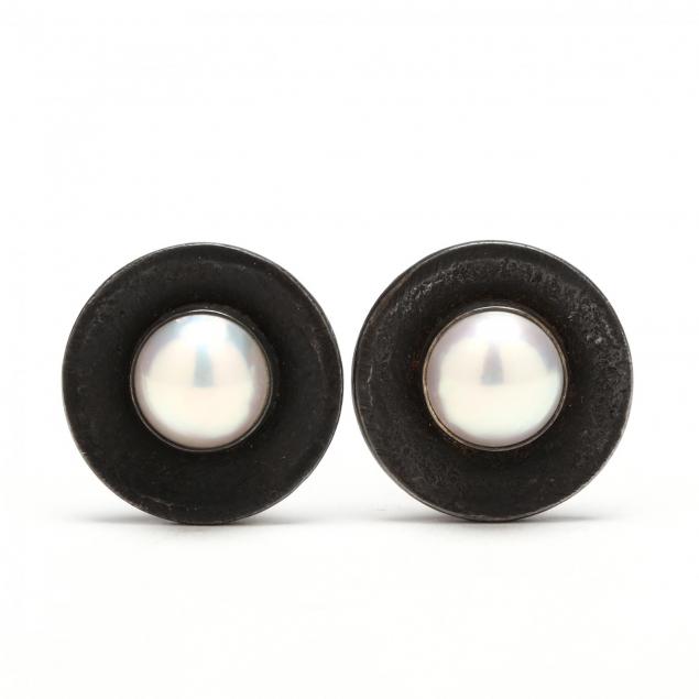 14kt-steel-and-mabe-pearl-earrings-jaclyn-davidson
