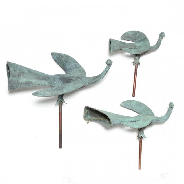 eleen-auvil-20th-century-three-graduated-modernist-bronze-doves