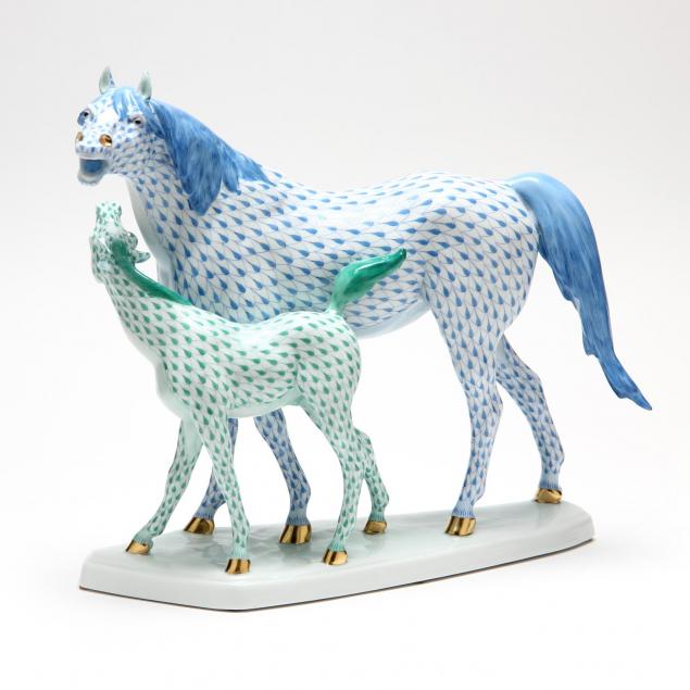 herend-mare-and-foal-figurine