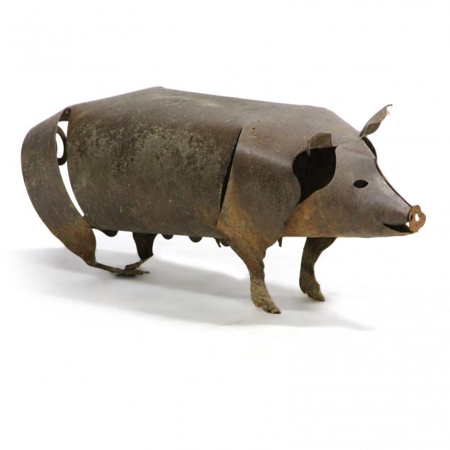 sheet-metal-pig-figure