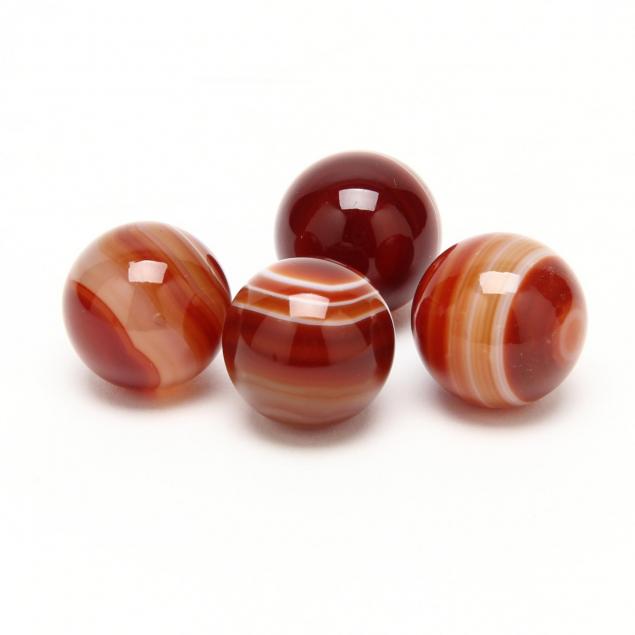 four-polished-banded-agate-objet-de-vertu