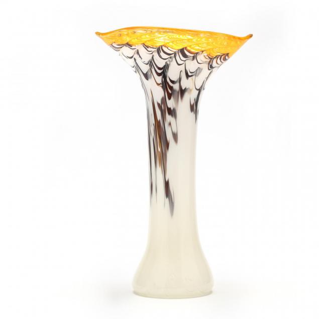 robert-levin-md-nc-art-glass-vase
