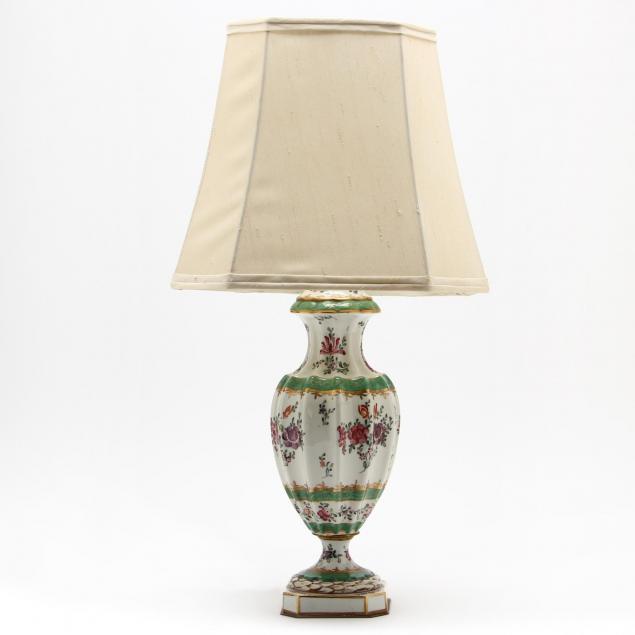paris-porcelain-table-lamp