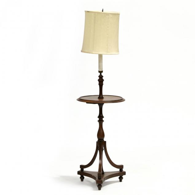 classical-style-floor-lamp