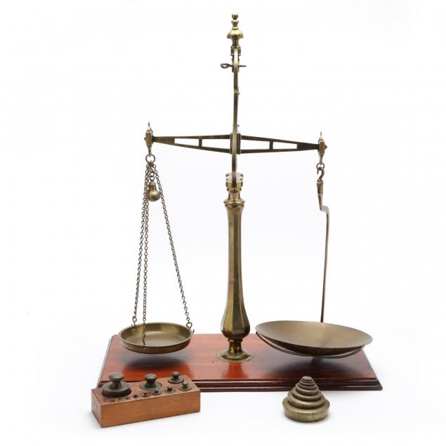 antique-counter-scale-with-weights