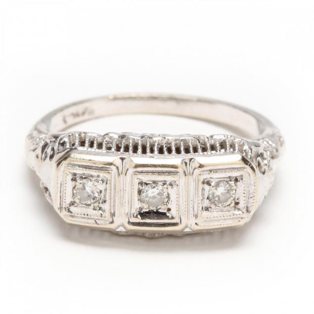 vintage-14kt-white-gold-and-diamond-ring