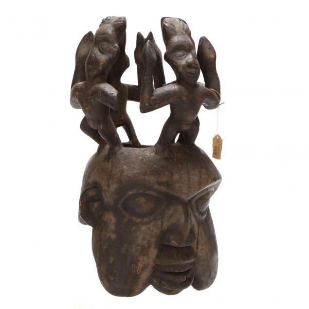 cameroon-bamum-helmet-headdress