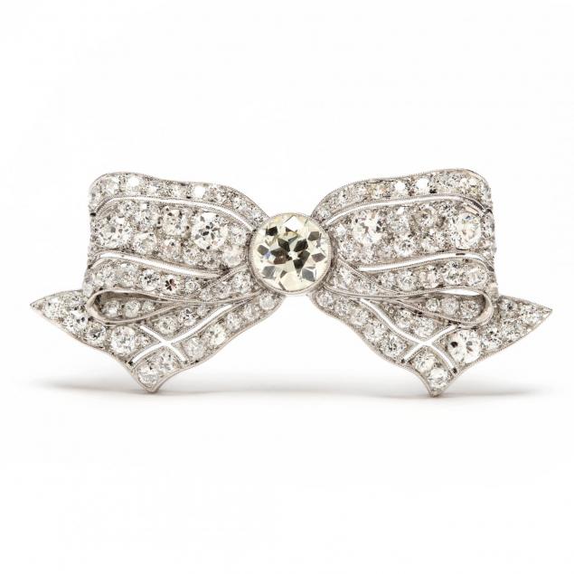 art-deco-platinum-and-diamond-bow-brooch