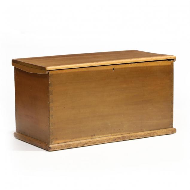 19th-century-american-poplar-blanket-chest