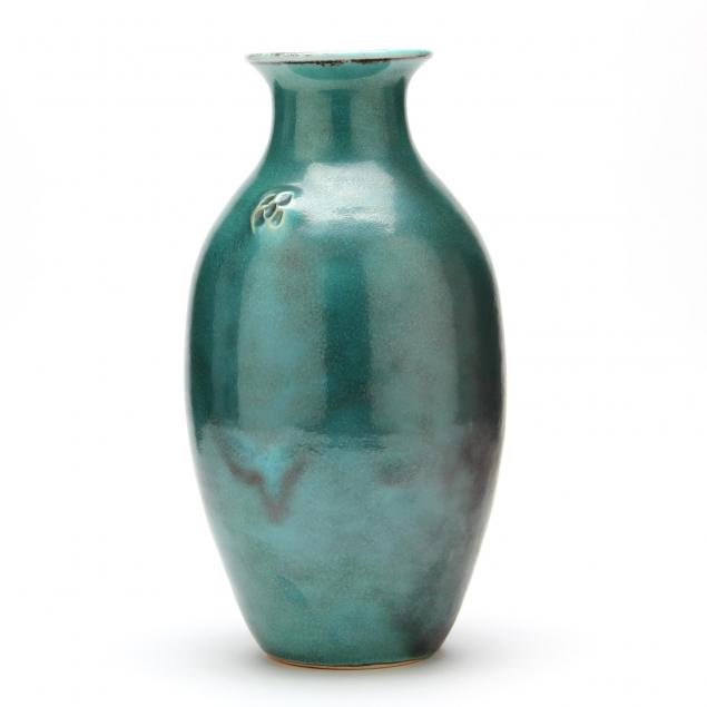 ben-owen-iii-tall-dogwood-vase