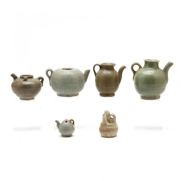 six-asian-spouted-ceramics