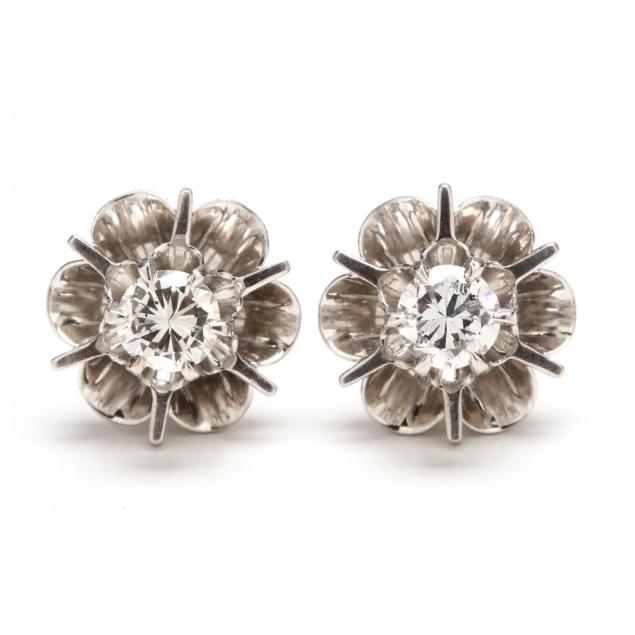 pair-of-14kt-white-gold-diamond-earrings