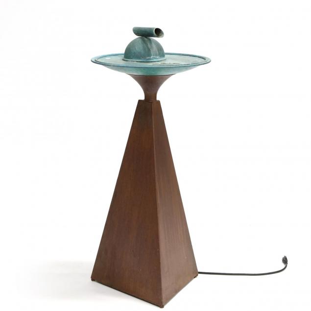 modernist-sculptural-fountain