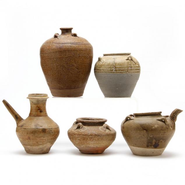 five-thai-sukhothai-jars-and-ewers