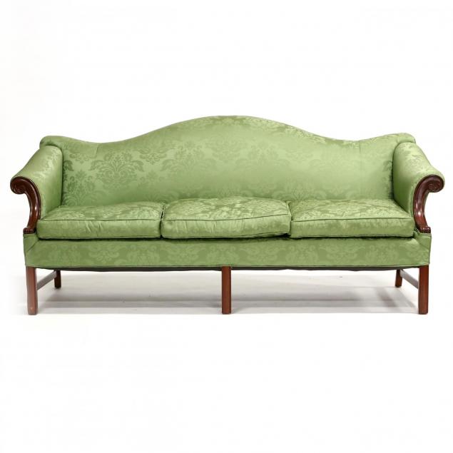 chippendale-style-sofa