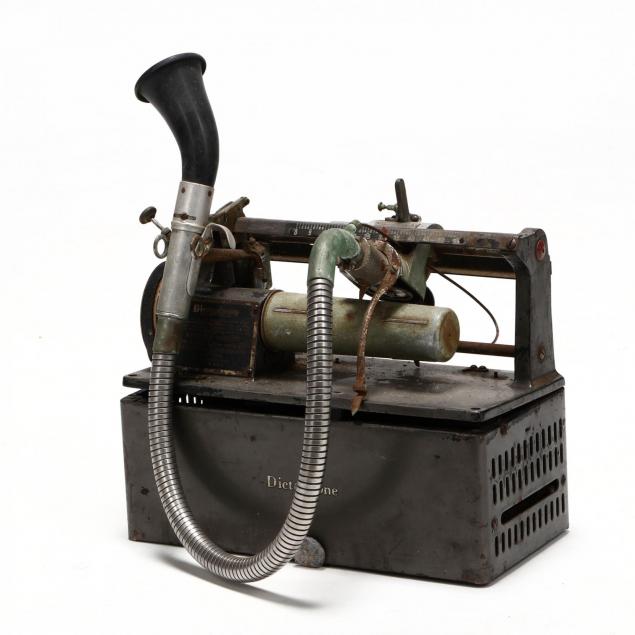 vintage-dictaphone