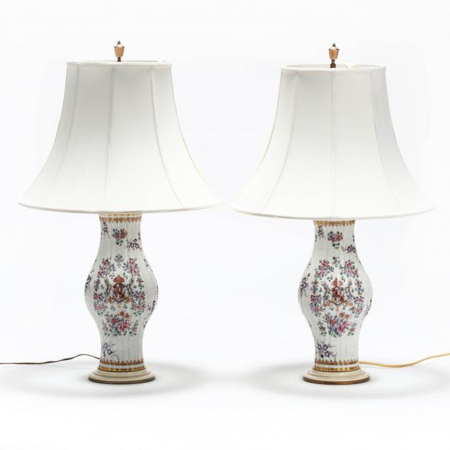 pair-of-samson-porcelain-armorial-table-lamps