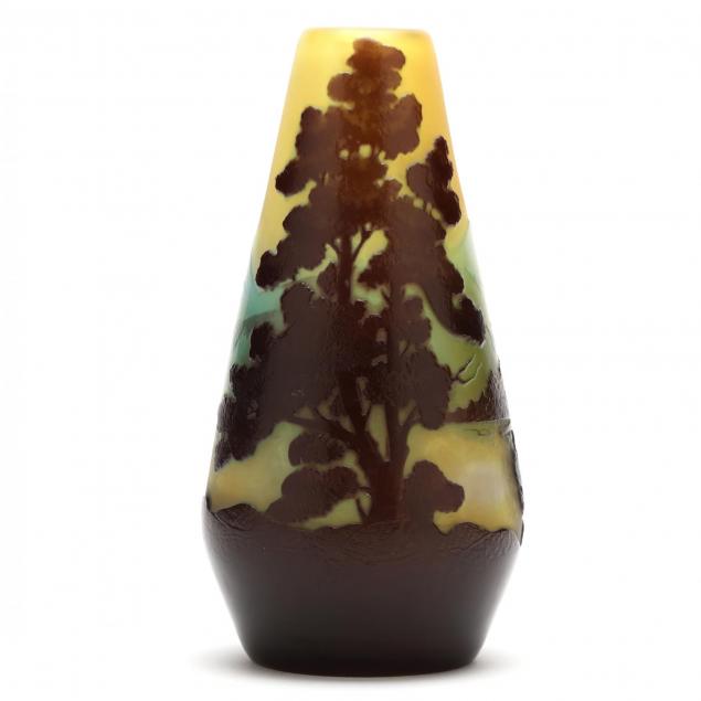 galle-cameo-landscape-vase