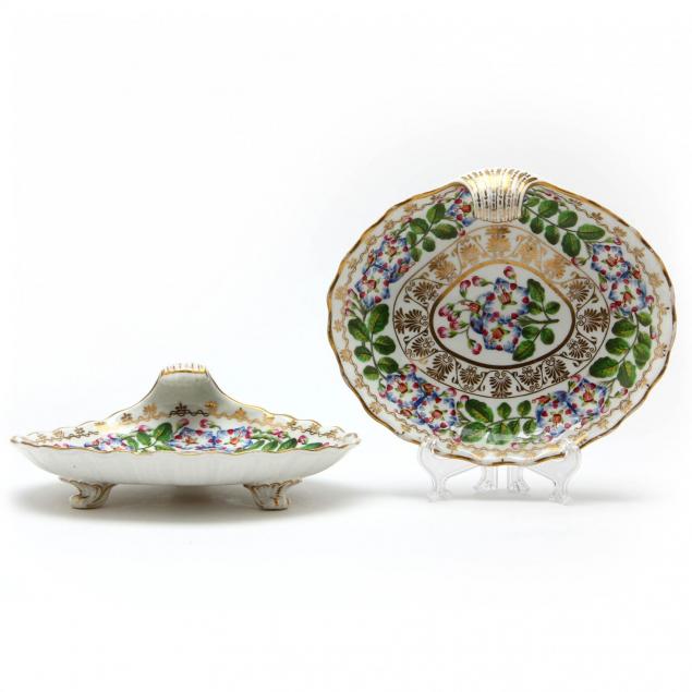 a-pair-of-early-19th-century-english-serving-dishes