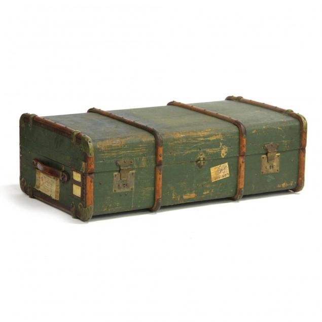 vintage-painted-canvas-trunk