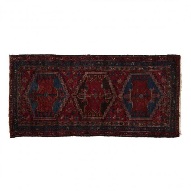 hamadan-area-rug