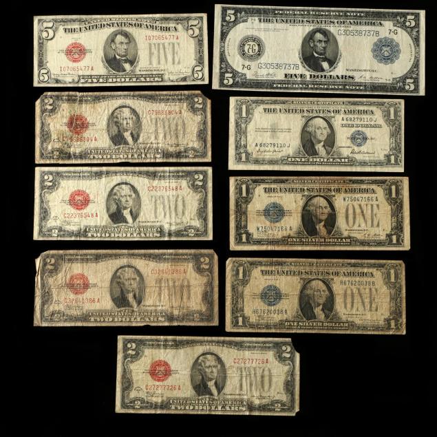 one-large-size-note-and-eight-small-size-notes