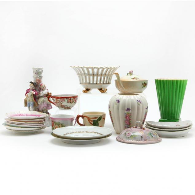 group-of-assorted-porcelains