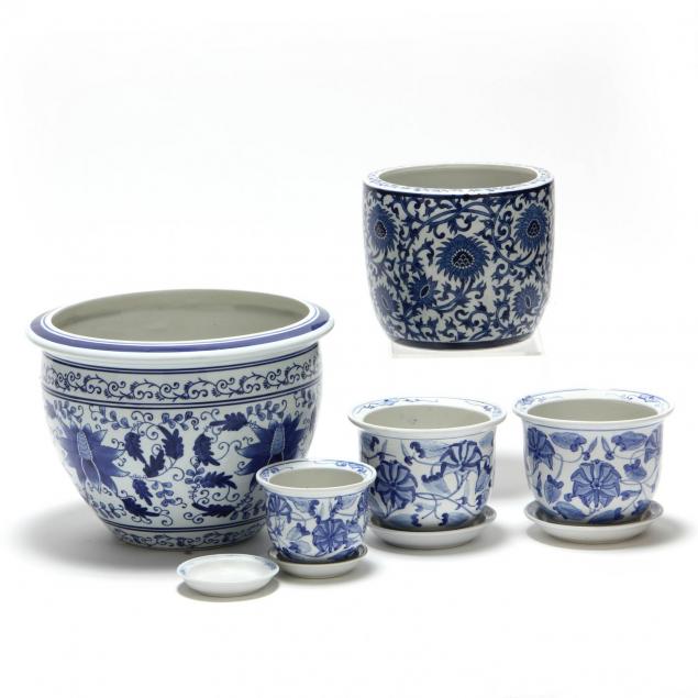 five-contemporary-chinese-blue-white-planters