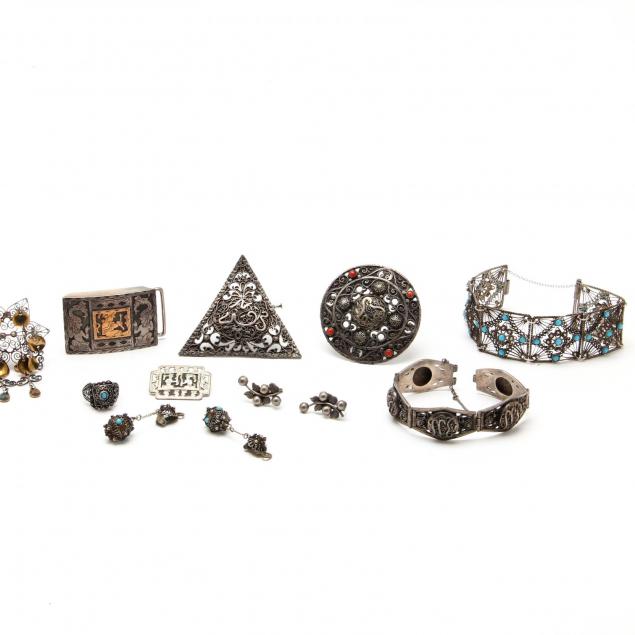 group-of-ethnic-jewelry