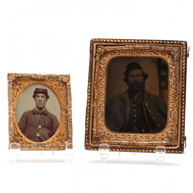 two-studio-portraits-of-union-soldiers