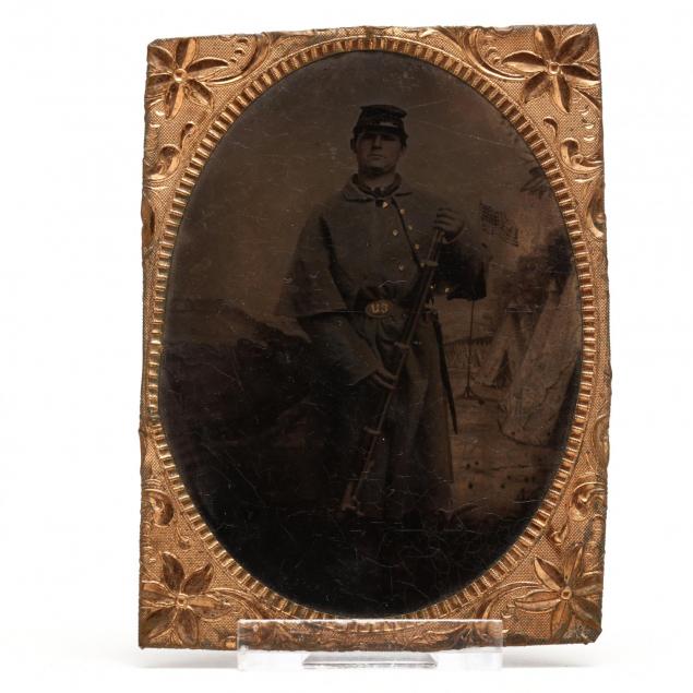 sixth-plate-tintype-of-an-armed-union-soldier