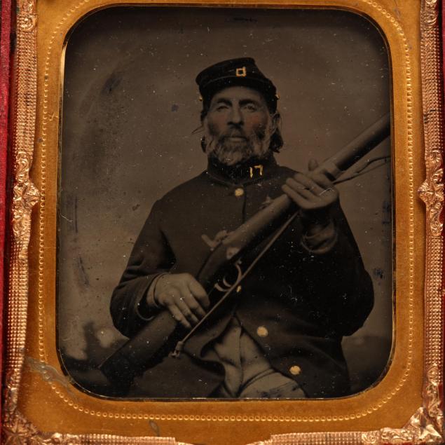 sixth-plate-ambrotype-of-an-armed-middle-aged-infantryman