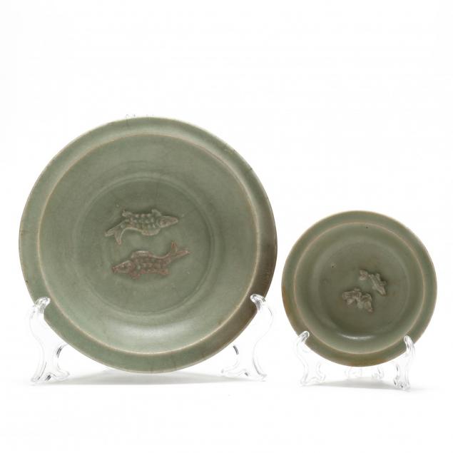 two-chinese-longquan-celadon-twin-fish-dishes