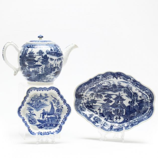 three-pieces-of-18th-century-blue-willow-porcelain