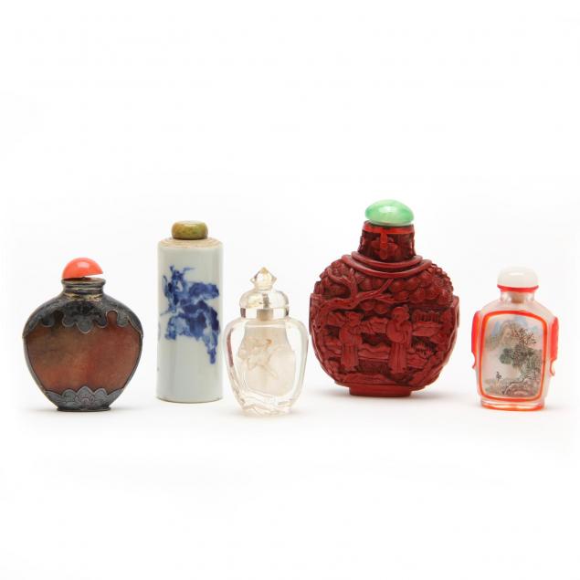 five-chinese-snuff-bottles