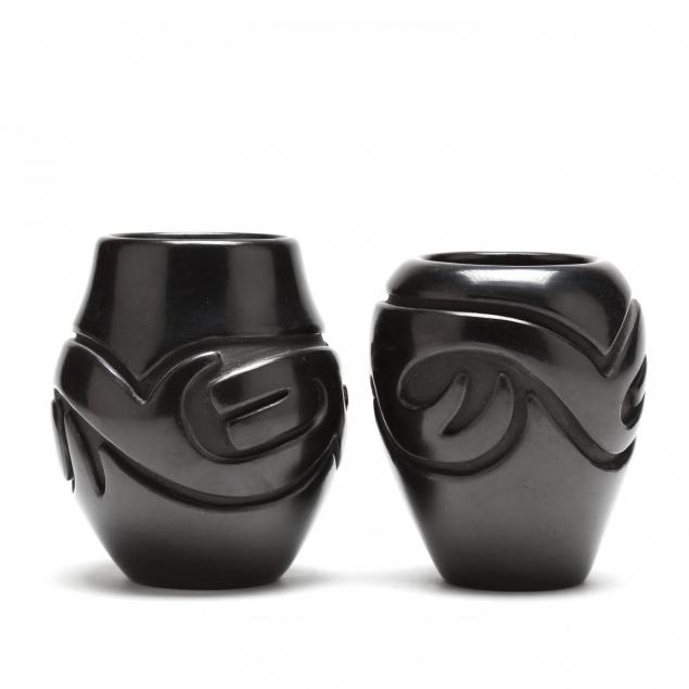 two-santa-clara-vases-by-stella-chavarria