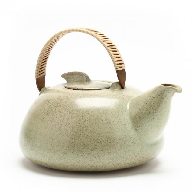 Heath Ceramics, Moonstone Teapot (Lot 1066 - From Deco to