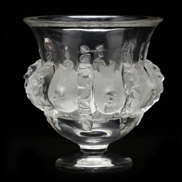 lalique-bagatelle-pedestal-vase