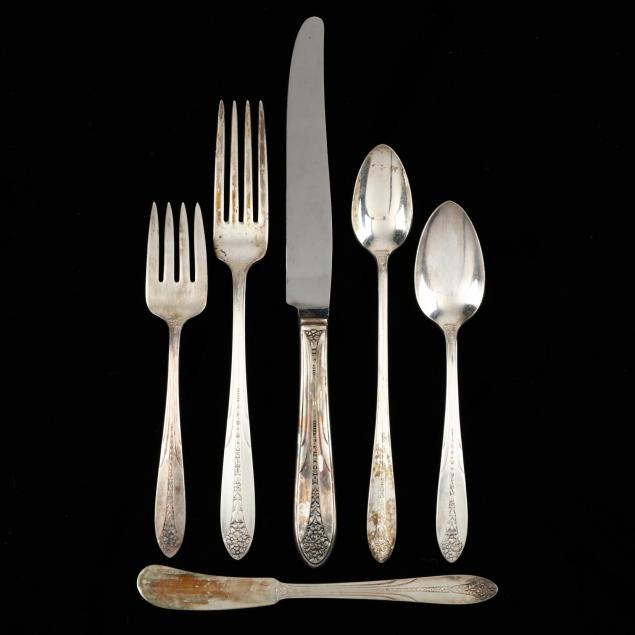 assorted-silverplate-flatware