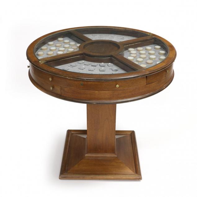 robert-e-benfer-custom-jewelry-display-table