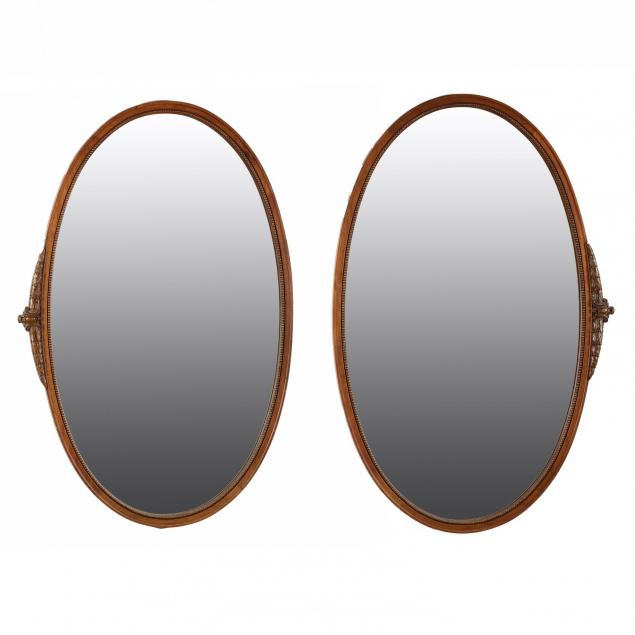 pair-of-classical-style-mirrors