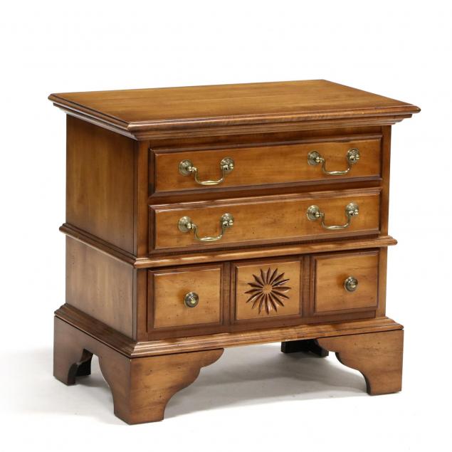 pennsylvania-house-chippendale-style-bedside-chest