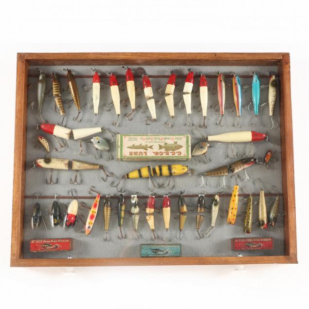 group-of-approximately-40-vintage-fishing-lures