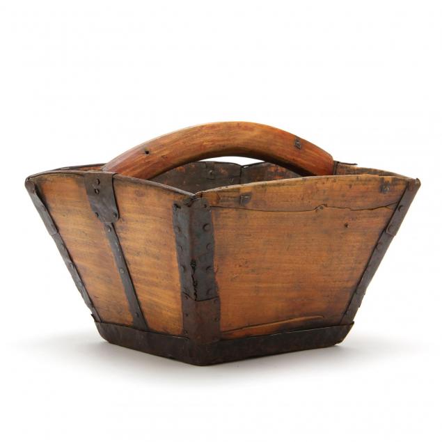 antique-grain-bucket