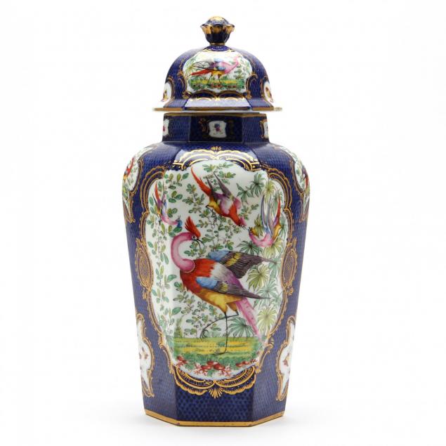 antique-continental-porcelain-lidded-urn