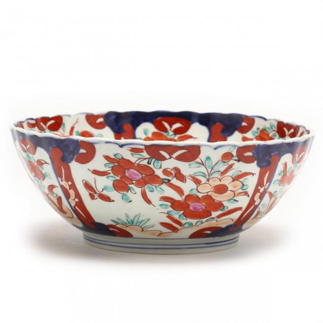 old-japanese-imari-scalloped-bowl