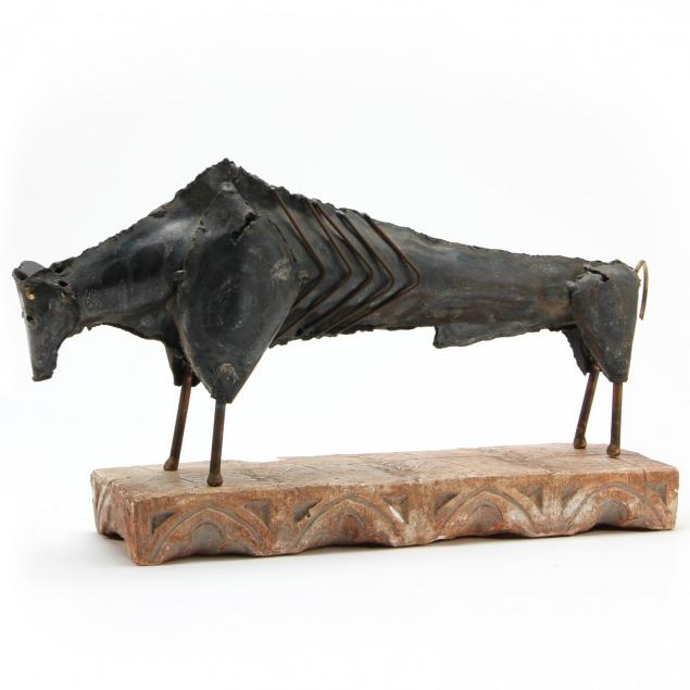modernist-sculpture-of-a-cow