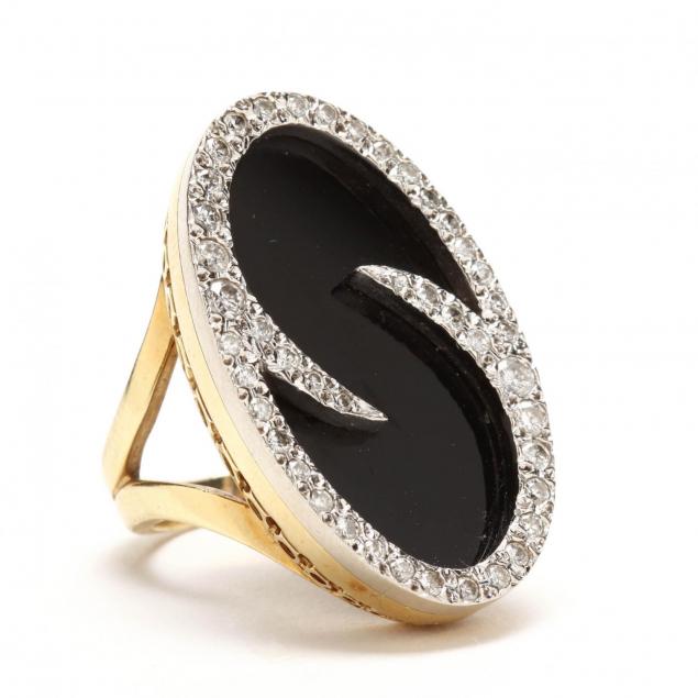 18kt-onyx-and-diamond-ring
