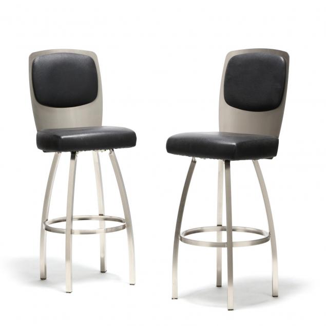 trica-pair-of-modernist-stools